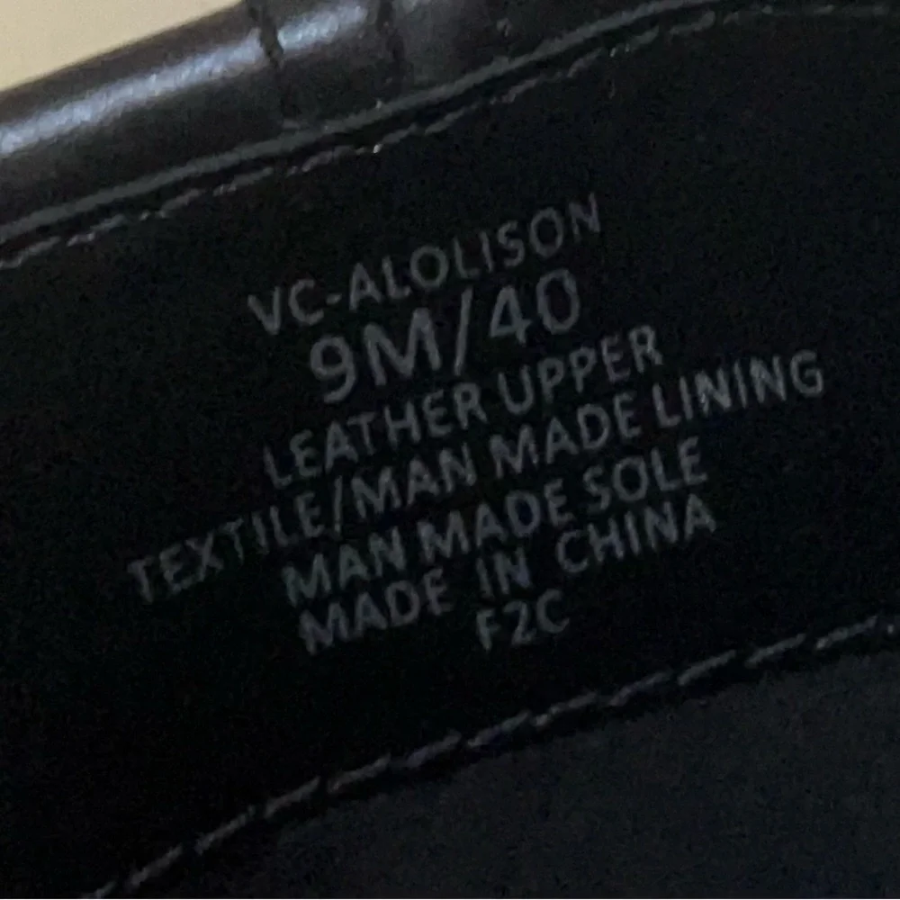 Vince Camuto NWOT Alolison Mid-Calf  heeled boots  leather size 9 Black - Picture 4 of 14